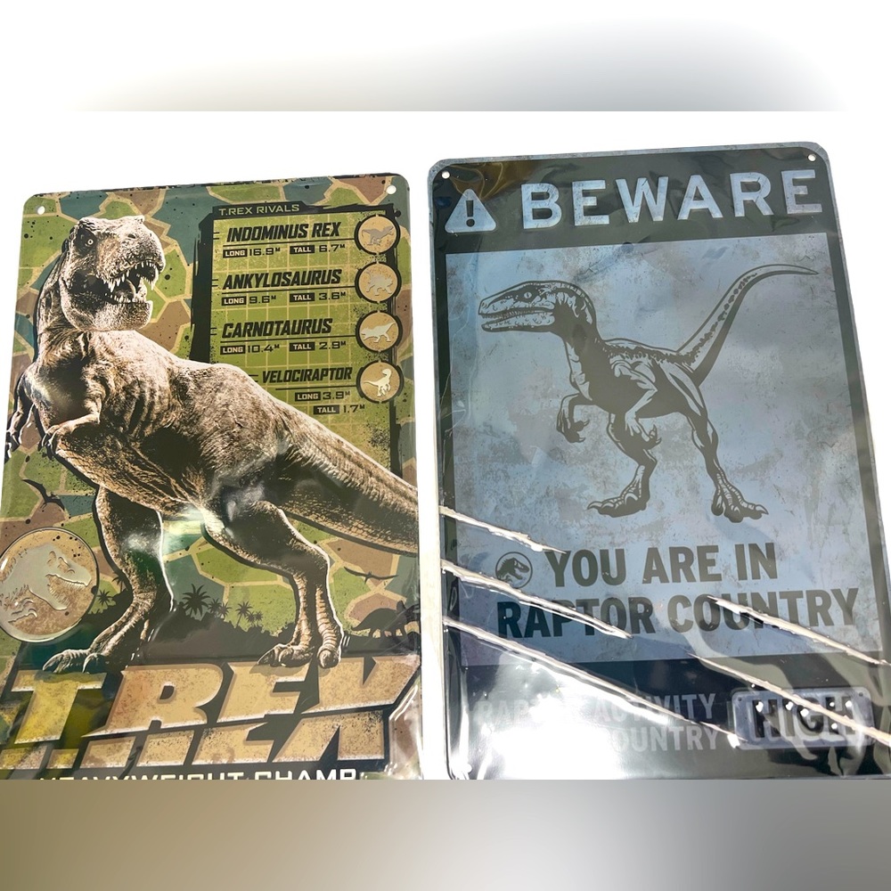 Two 12x8’ Dinosaur Metal Wall Decor
